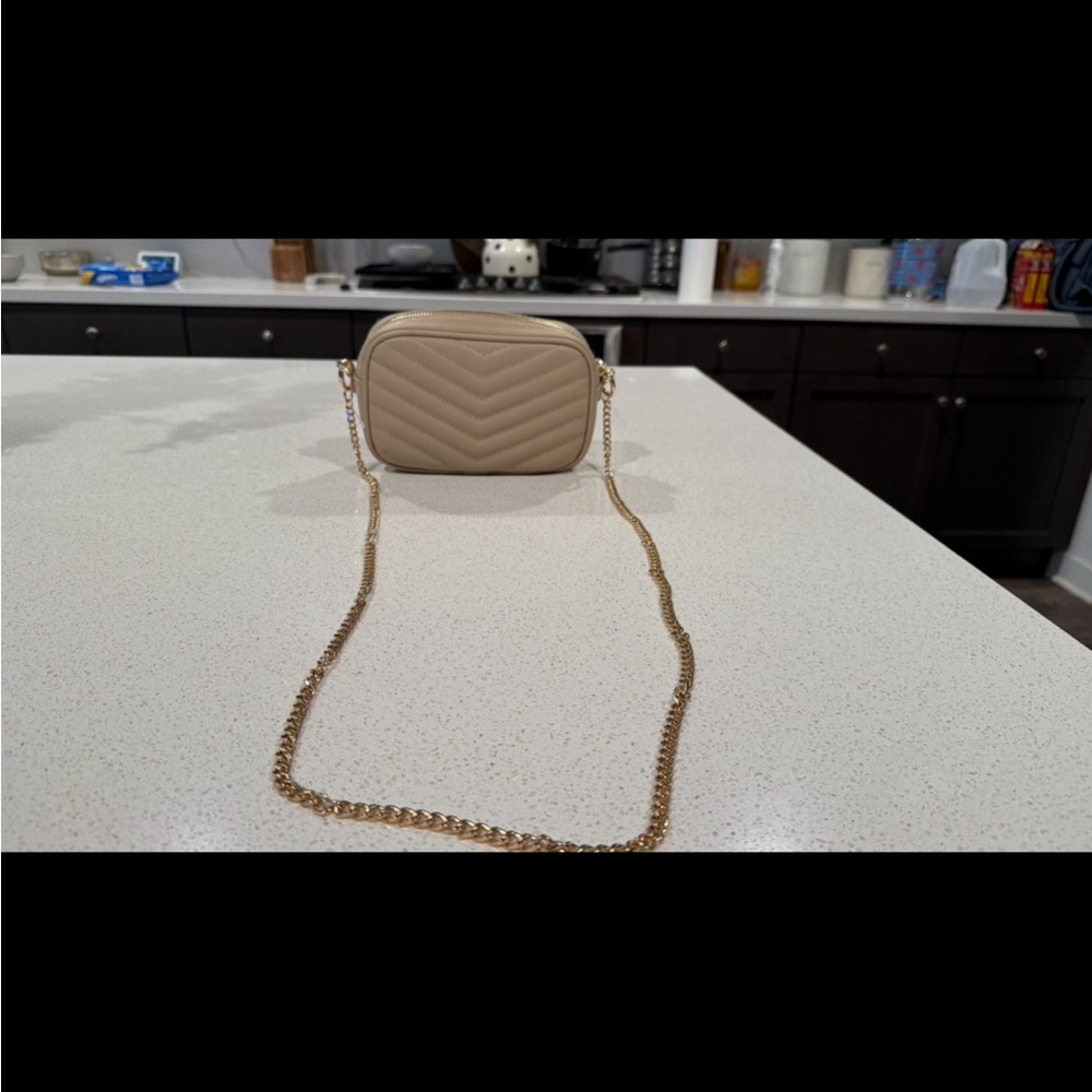 Elegant Beige Quilted Crossbody Bag
